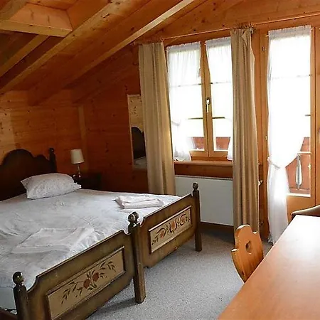 Schonried Sleeps 6 Wifi アパート