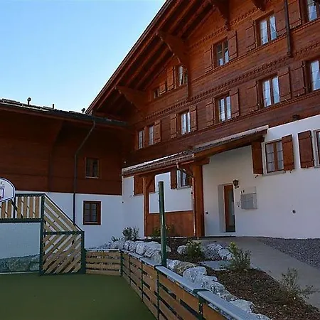 Schonried Sleeps 6 Wifi Apartment Gstaad